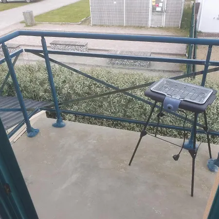 A 200m De La Sainte Cecile Διαμέρισμα *